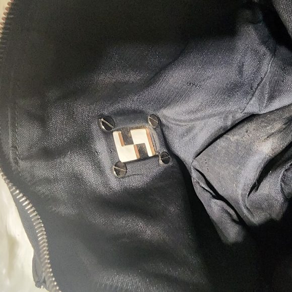 Fendi(SOLD) - Picture 5 of 6